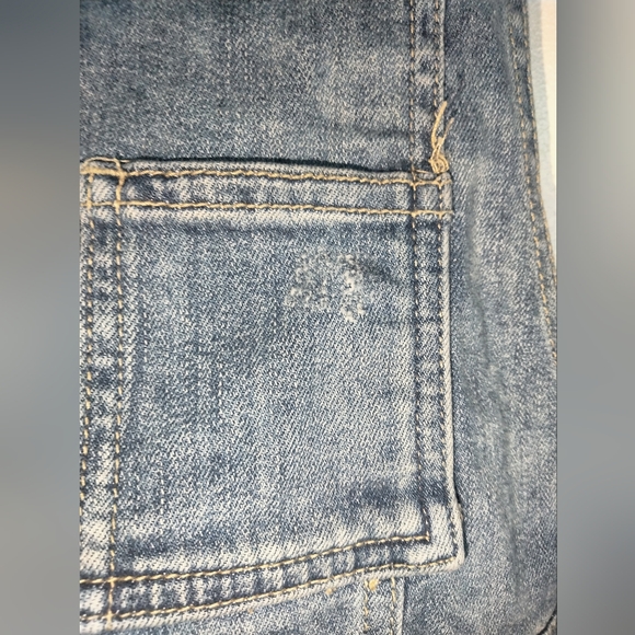 Free People (Size 25) Medium Wash Distress Side Button Zip Denim Jean Overvalls - Picture 6 of 16